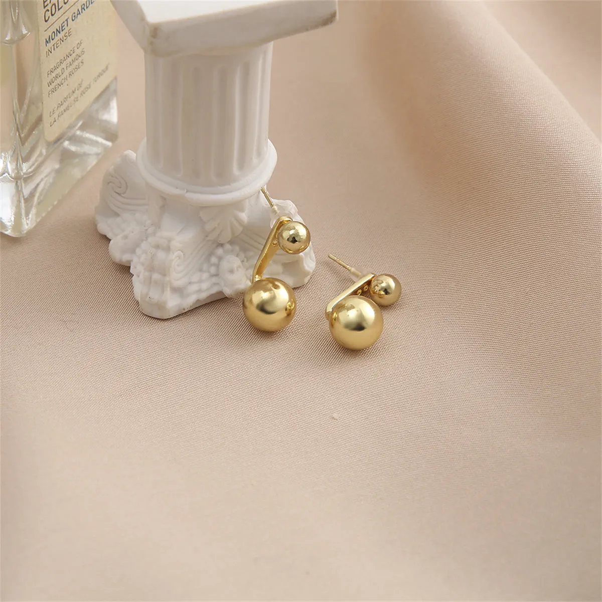 18K Gold-Plated Ball Ear Jackets