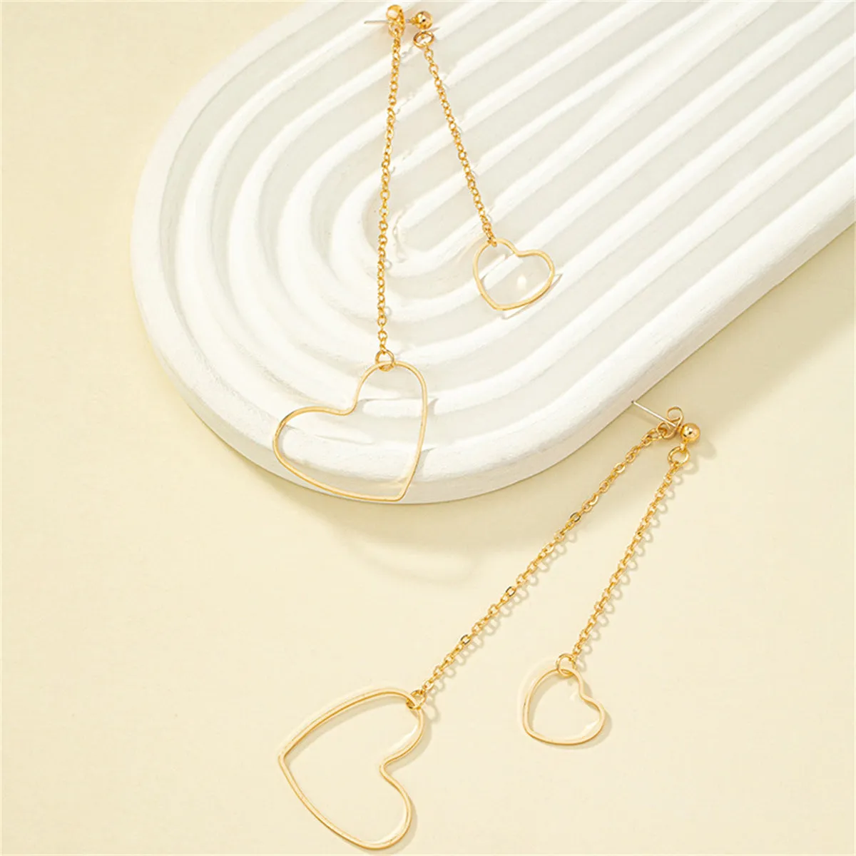 18K Gold-Plated Openwork Heart Chain Ear Jackets