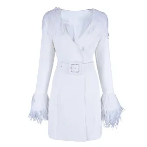 Adyce 2020 Neue Winter Frauen Graben Mäntel Casual Langarm Sexy V-ausschnitt Federn Schlank Gürtel Weiß Club Party Mäntel vestidos