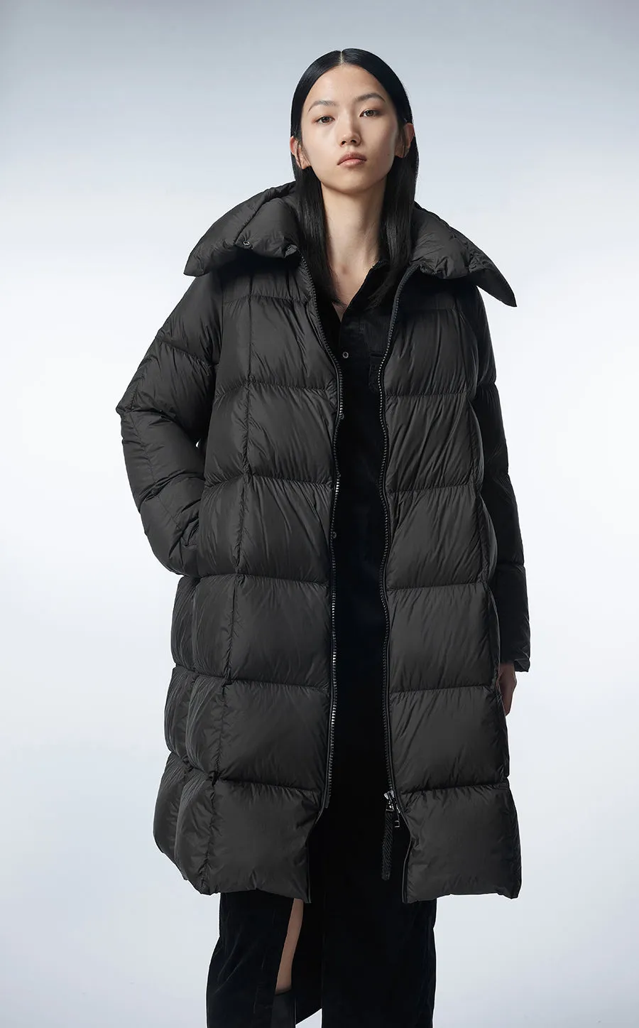 Coat / JNBY Knee-length Collared Down Coat