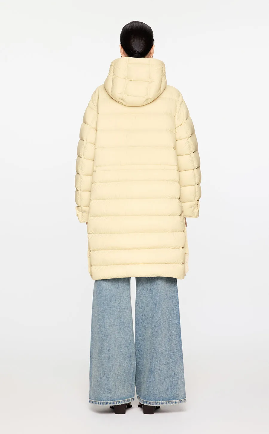Coat / JNBY  Relaxed H-Shape Mid-Length Hooded Down Jacket