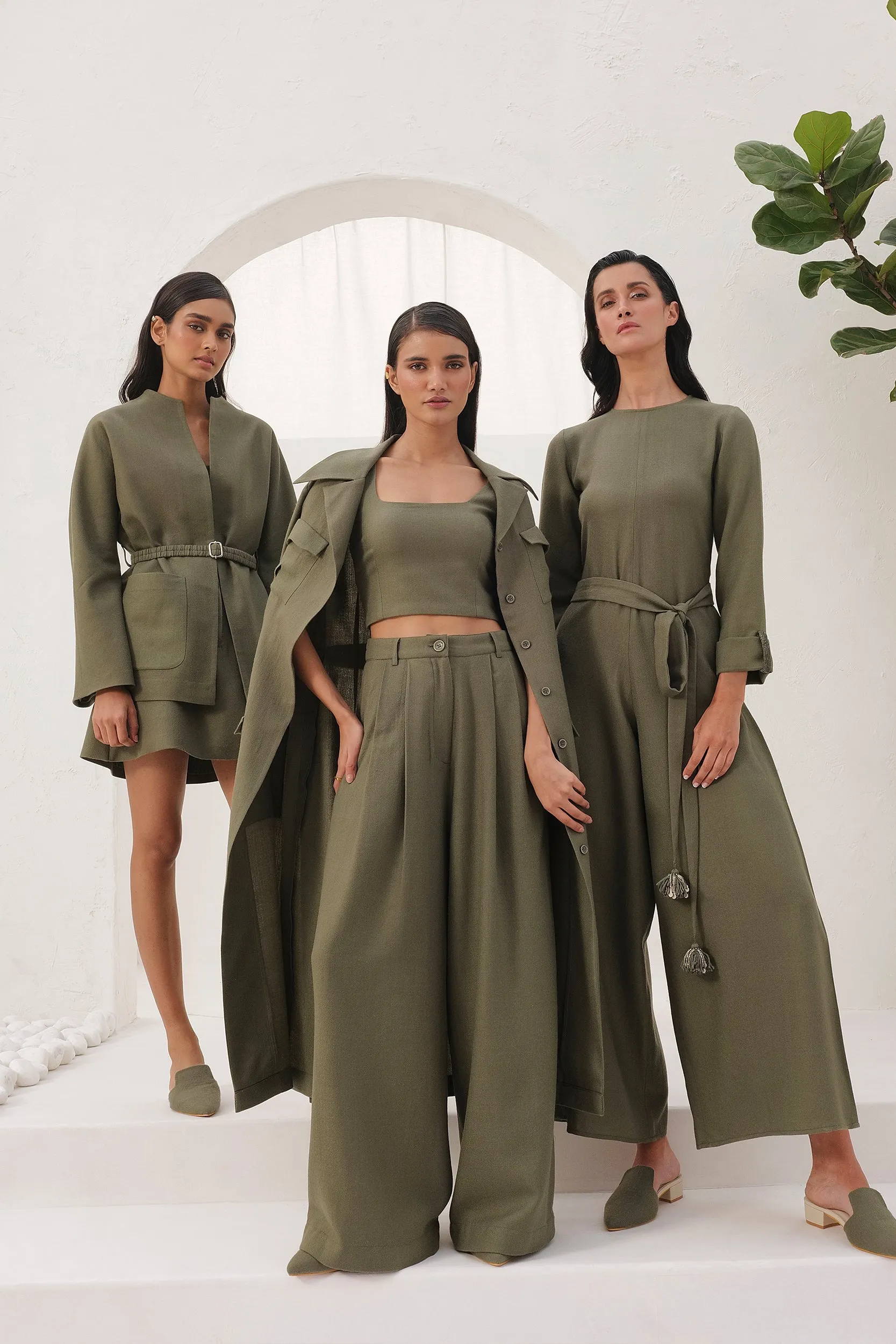 Cotswolds Woollen Trench (Moss)