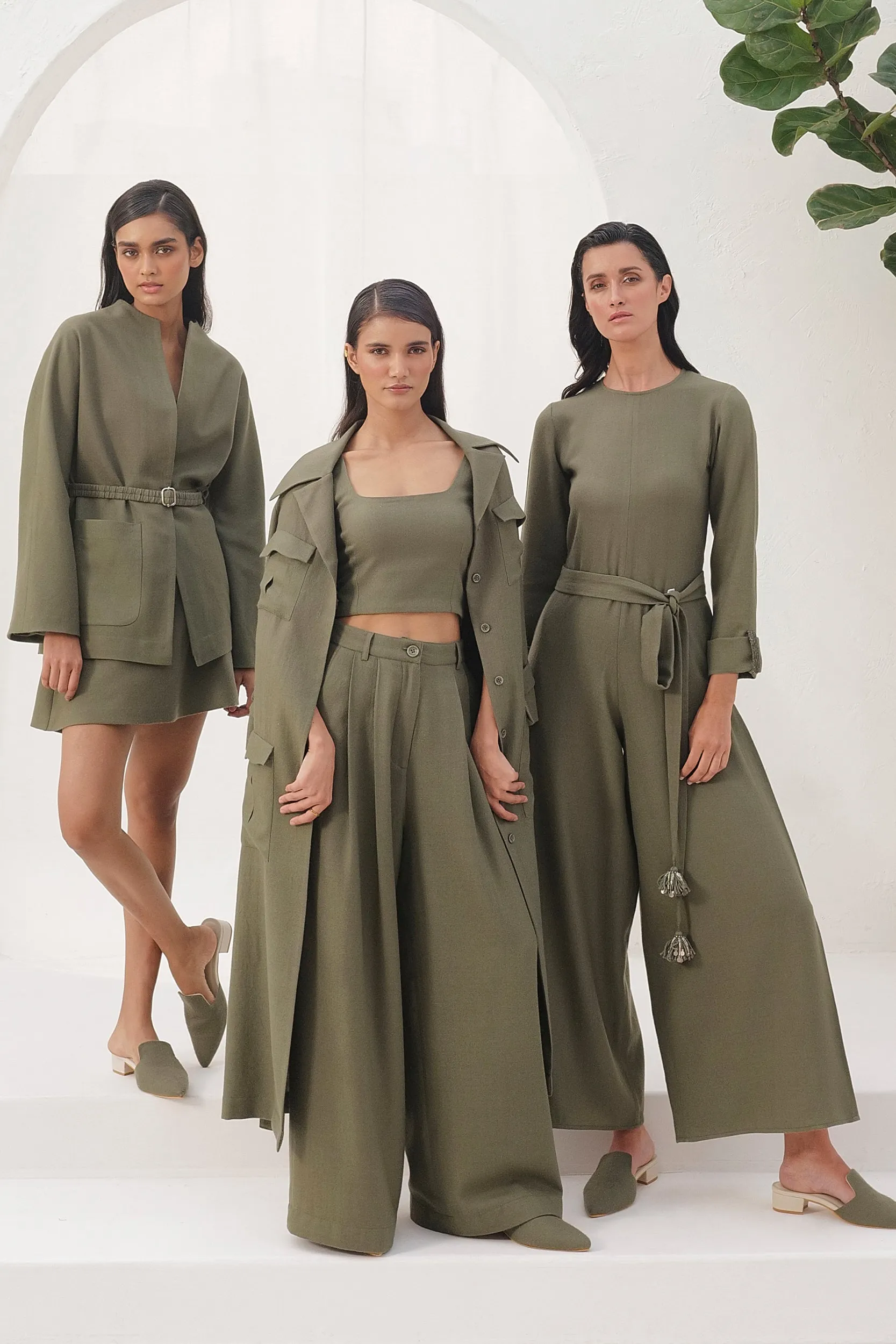 Cotswolds Woollen Trench (Moss)
