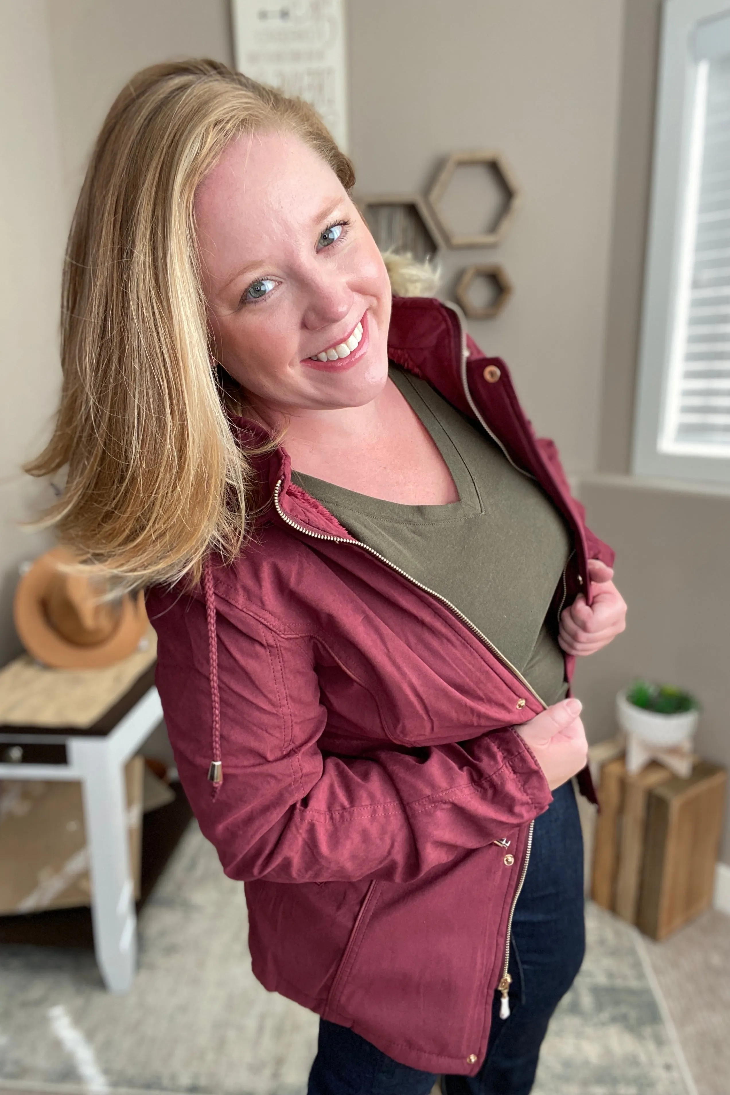 Faux Fur Trim Hooded Jacket in Wine