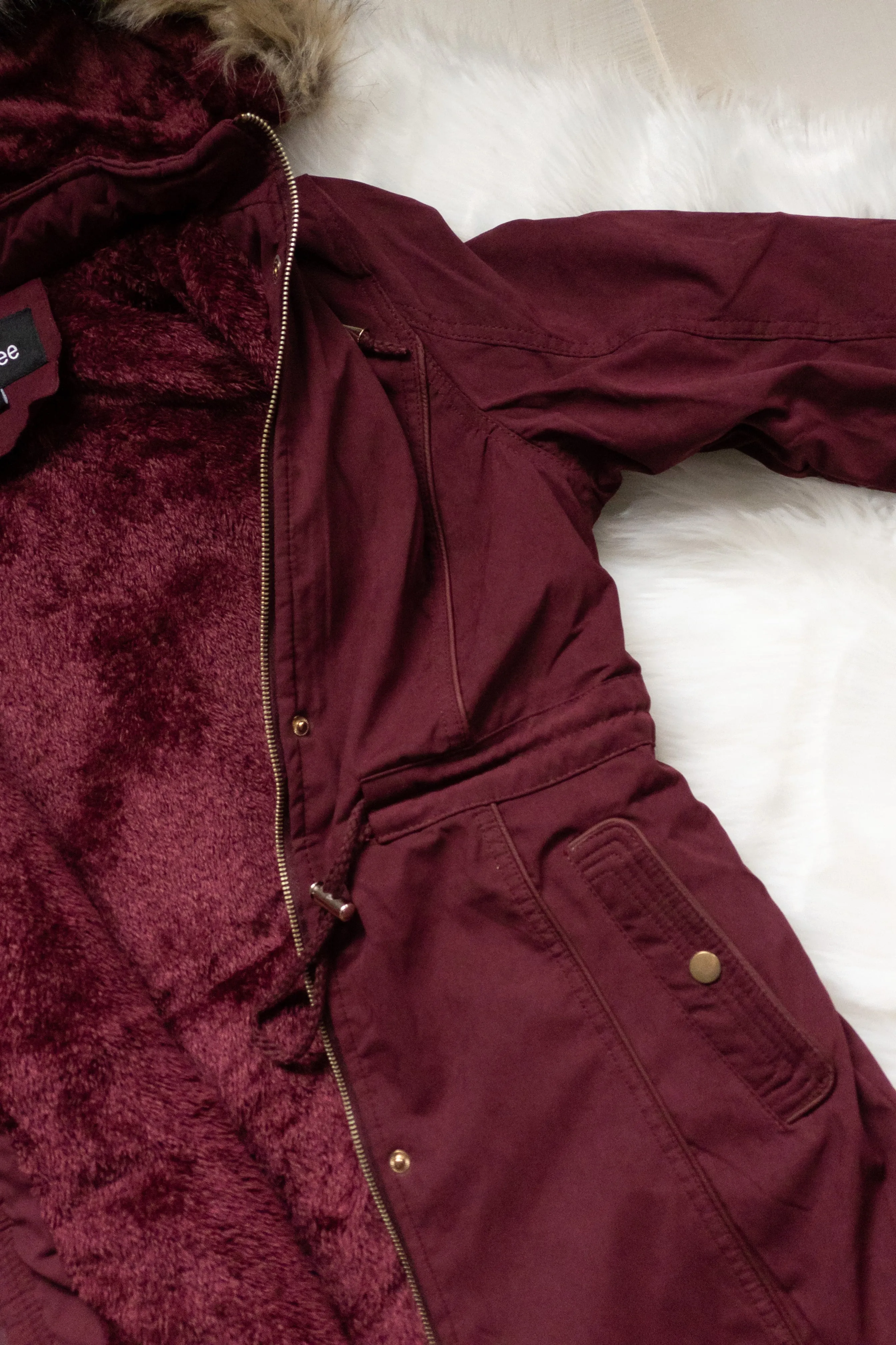Faux Fur Trim Hooded Jacket in Wine