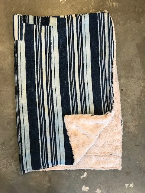 INDIGO THROWS