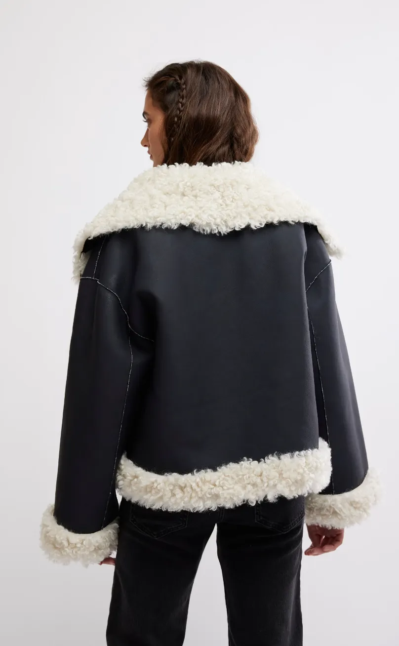 Kiki Sherpa Jacket Black
