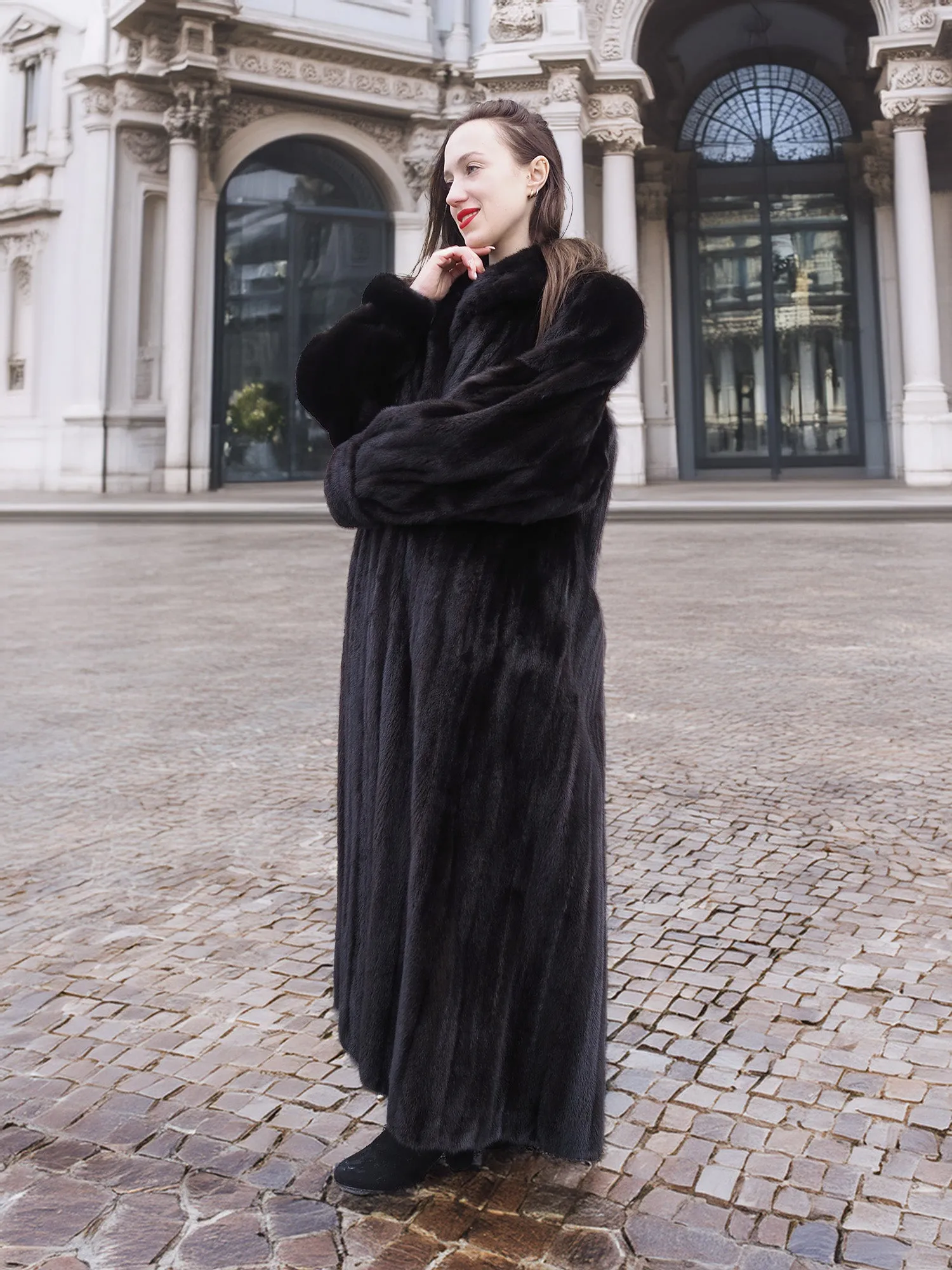 NAFA Dark Ranch Black Female Mink Fur Coat M 51" Long Huge Sweep 94"