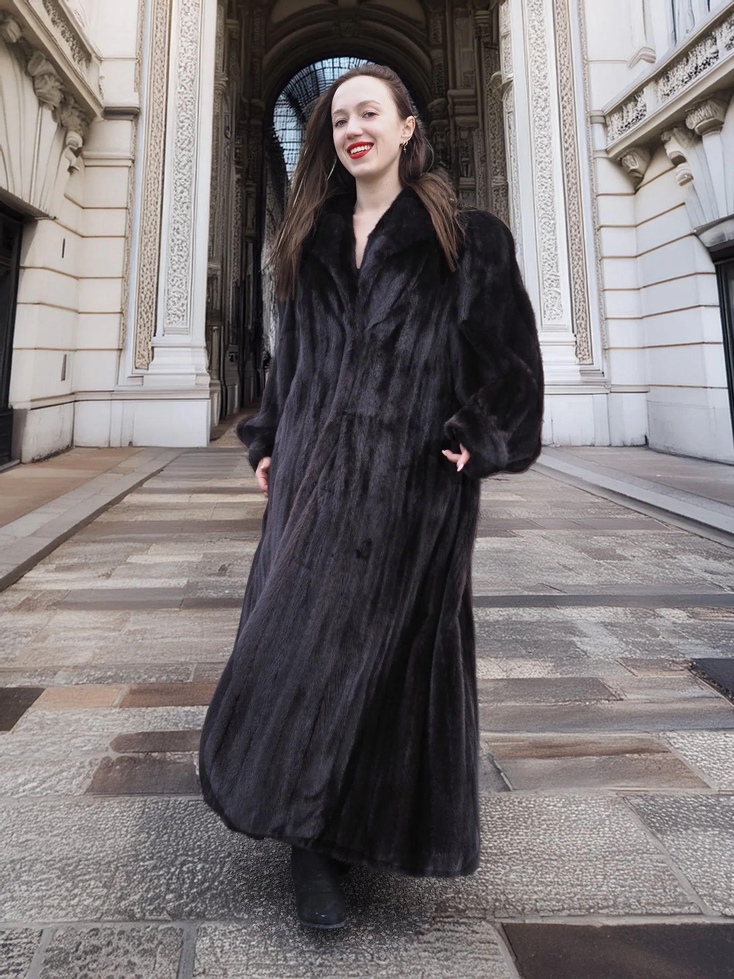 NAFA Dark Ranch Black Female Mink Fur Coat M 51" Long Huge Sweep 94"