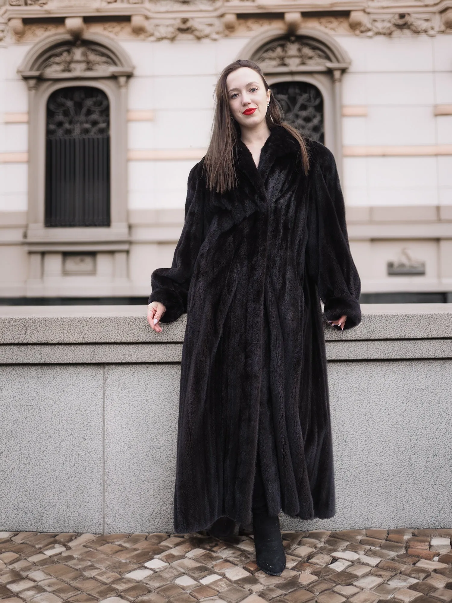 NAFA Dark Ranch Black Female Mink Fur Coat M 51" Long Huge Sweep 94"