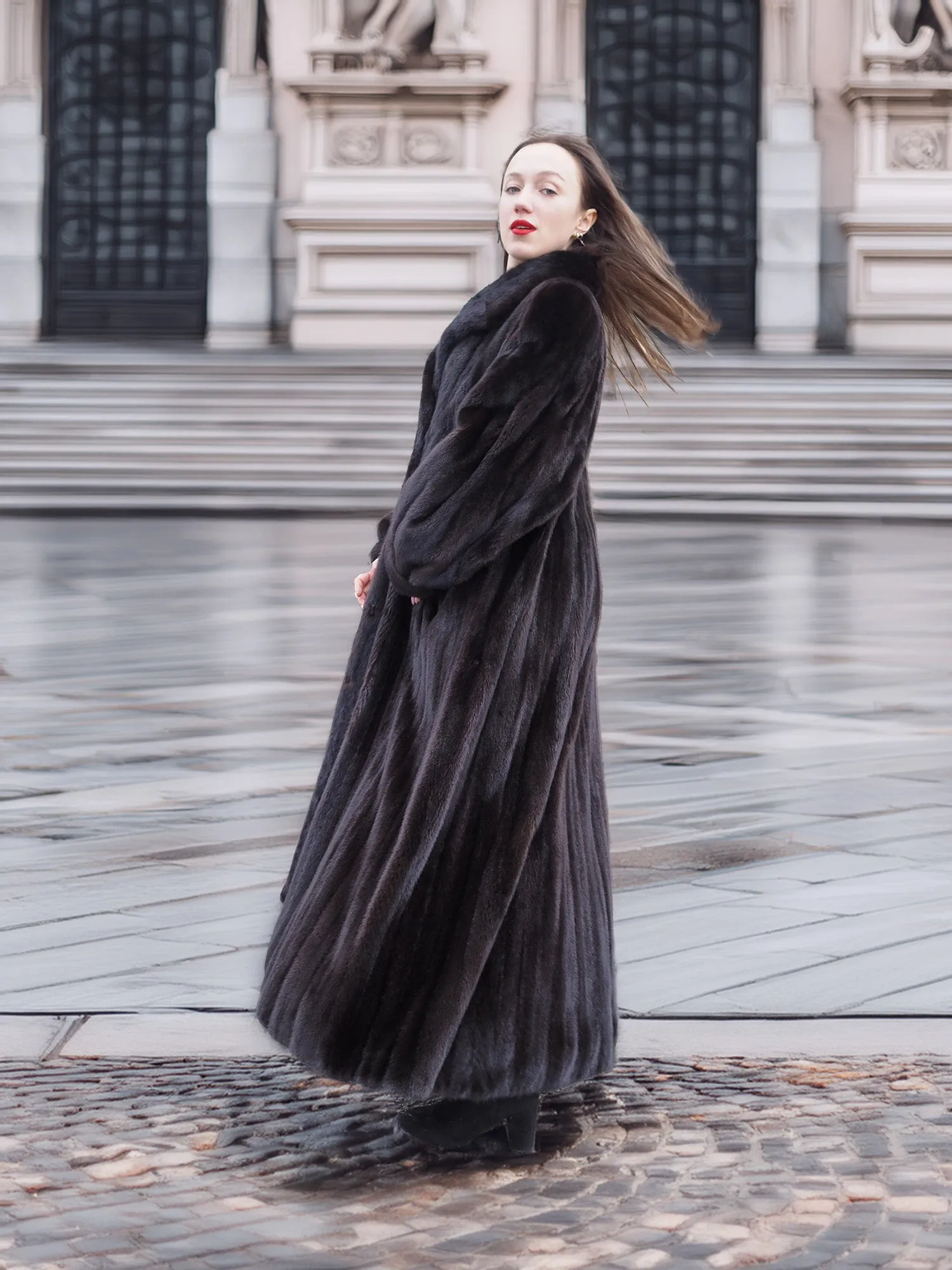 NAFA Dark Ranch Black Female Mink Fur Coat M 51" Long Huge Sweep 94"