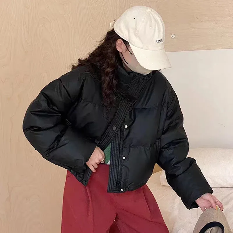 PU leather short white duck down jacket women's 2025 winter new fashion stand-up collar leave-in loose small coat