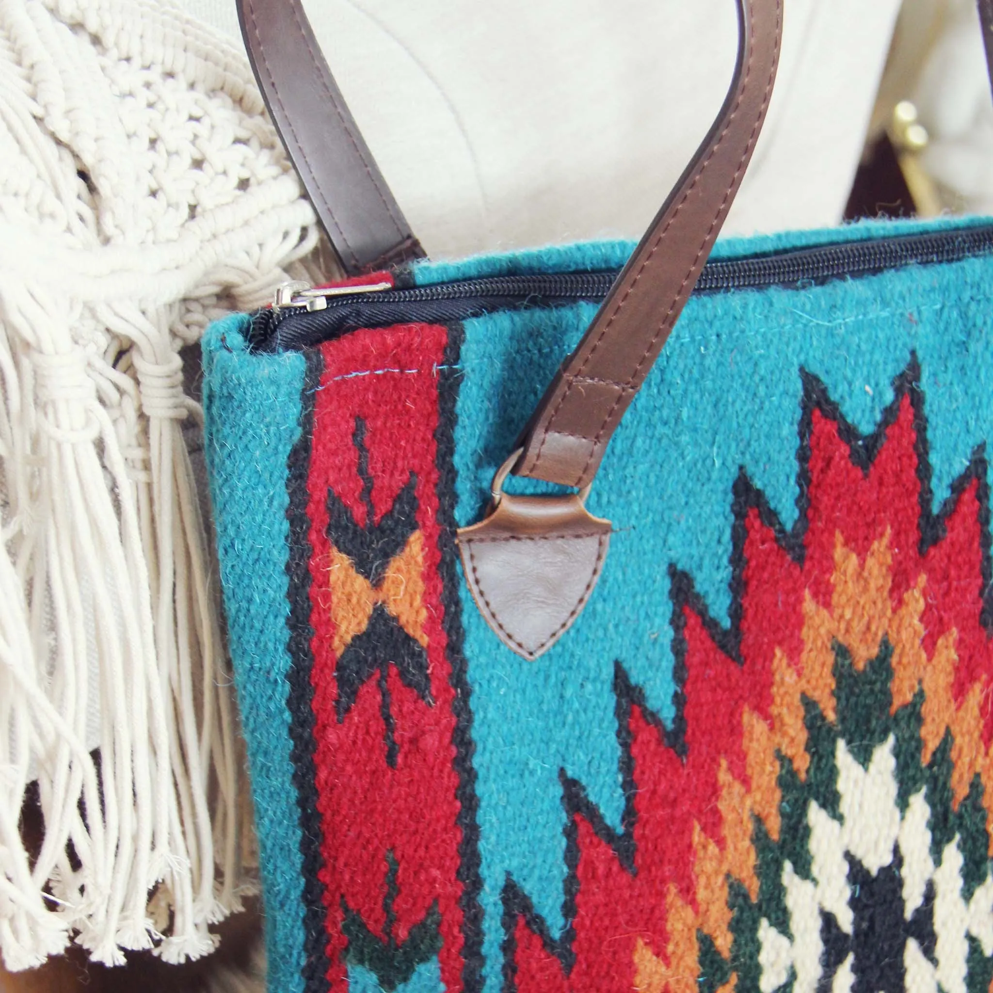 Sierra Vista Rug Bag in Sky