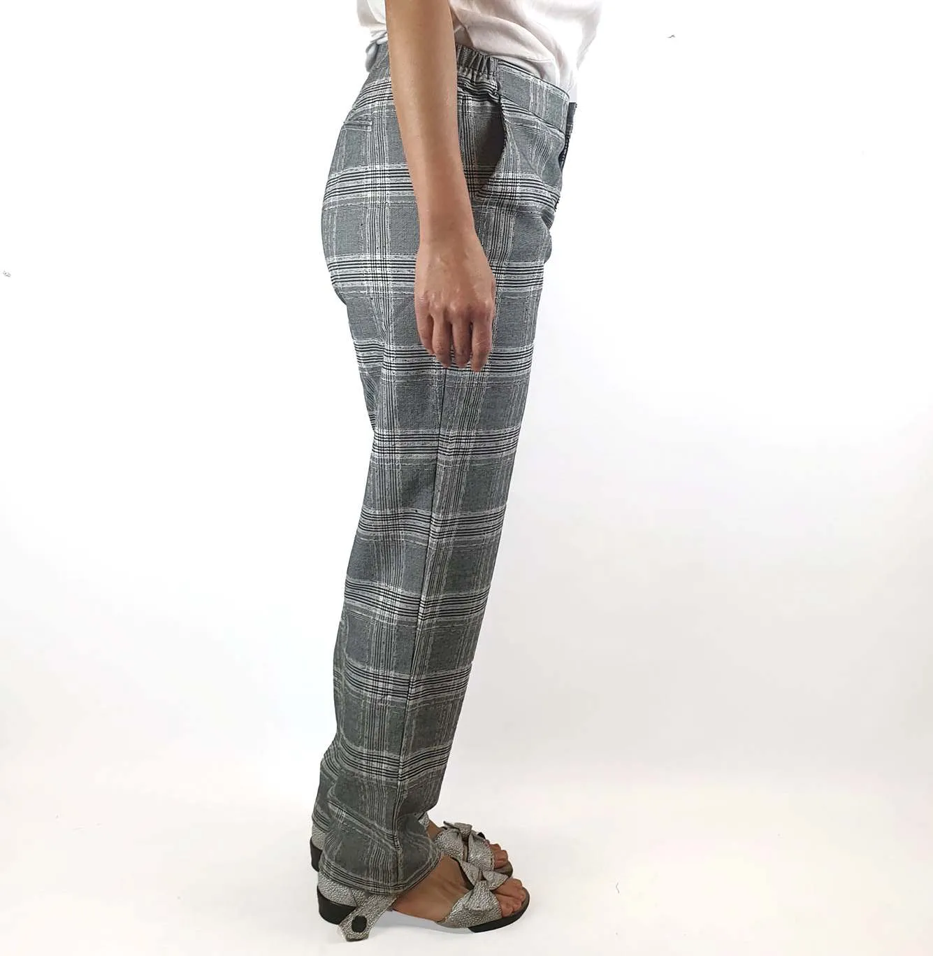 Skin & Threads black and white print pants size 2