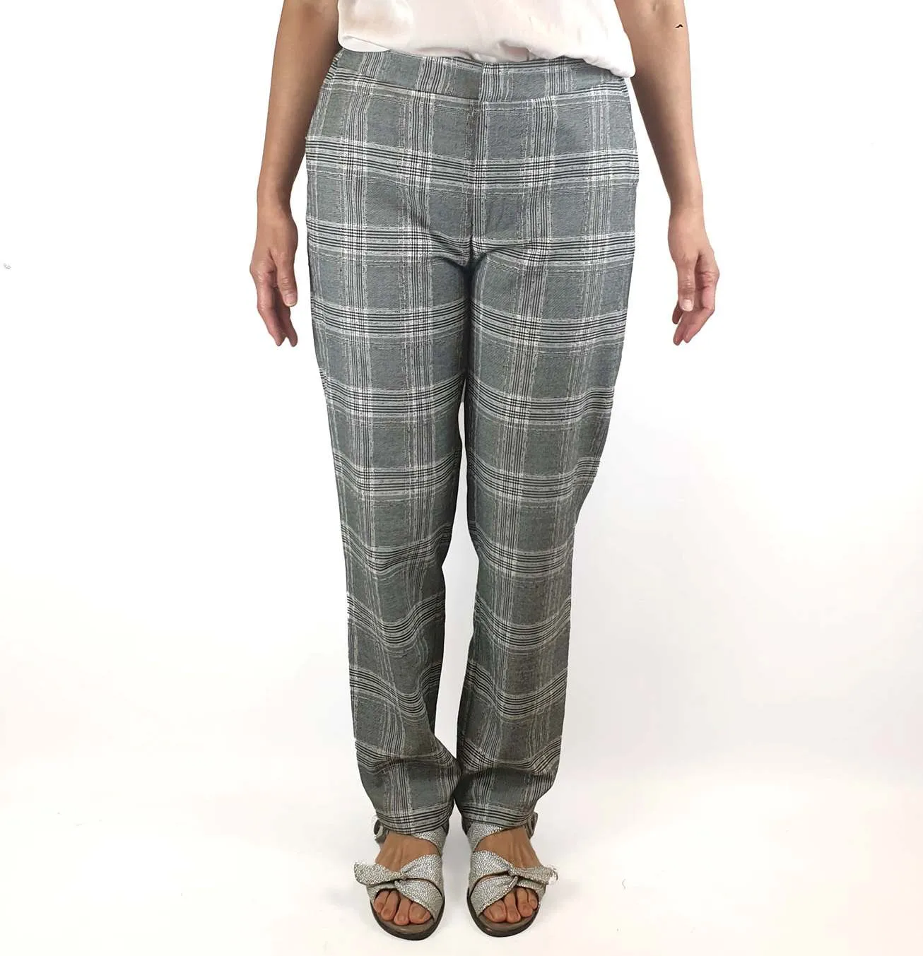Skin & Threads black and white print pants size 2