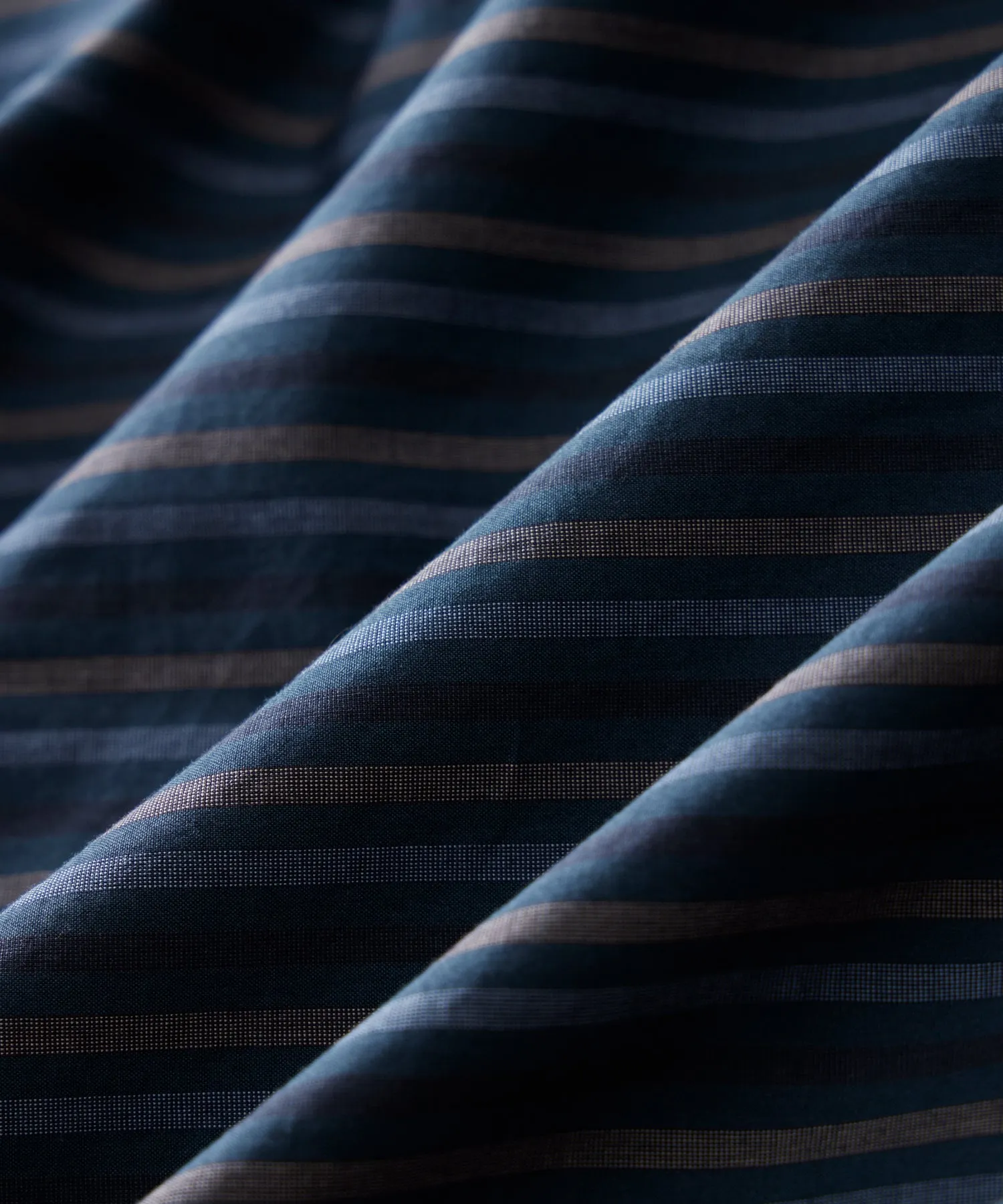 Slim Fit Poplin Sport Shirt in Navy Multi Stripe
