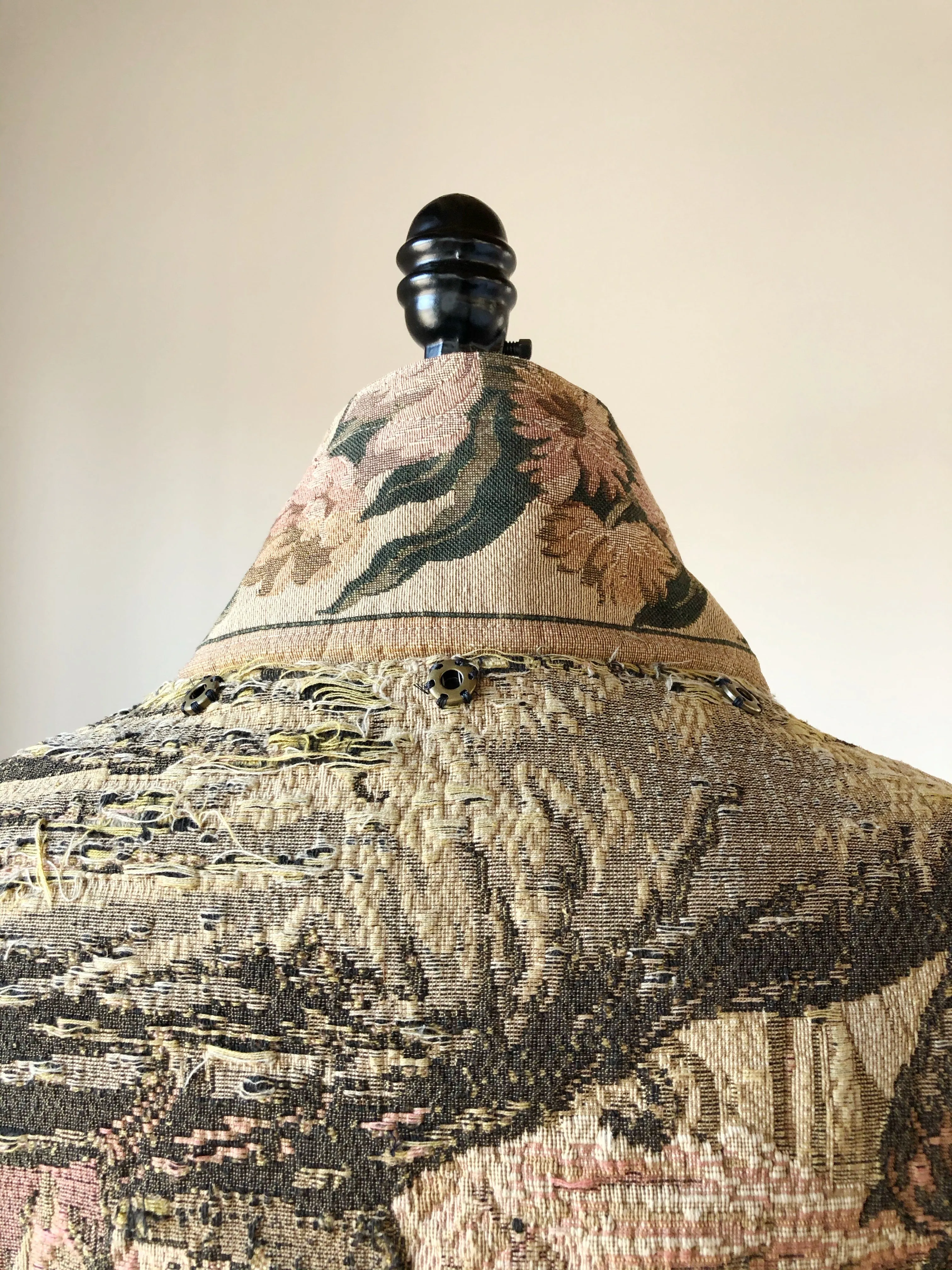 Tapestry cocoon