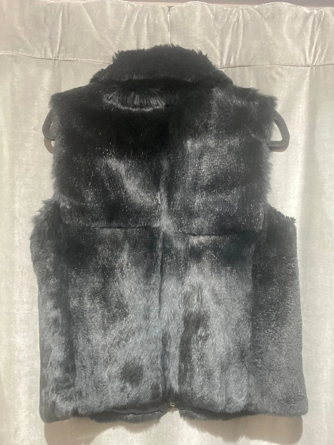 Theory Black Fur Vest with zipper