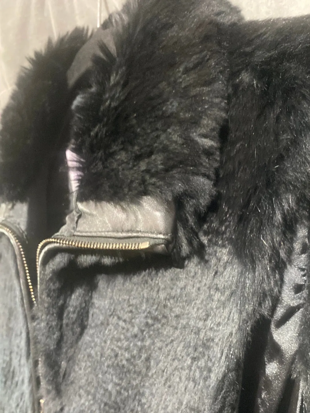 Theory Black Fur Vest with zipper