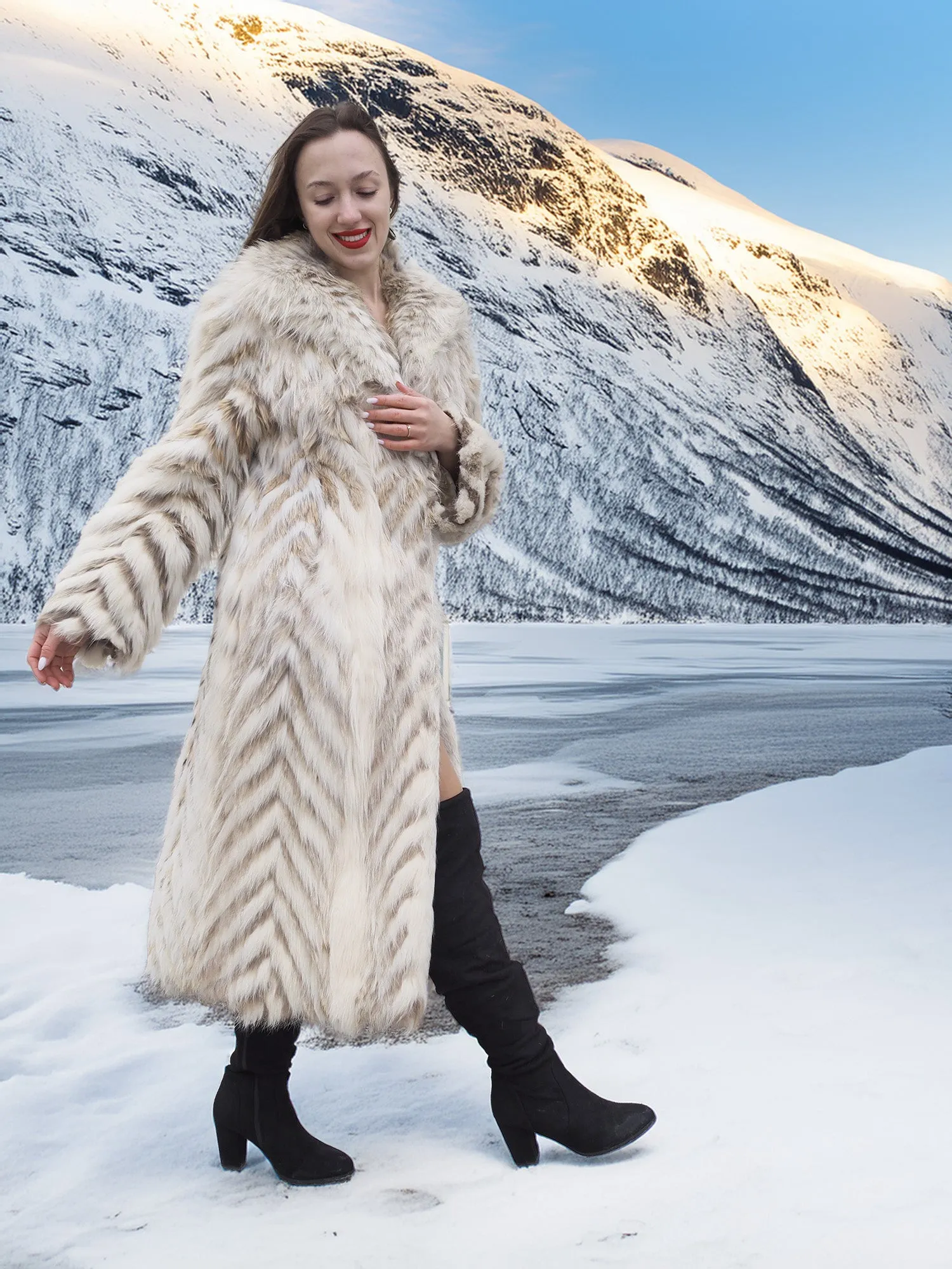 Two Tone Fox Coat Shawl Collar Chevron Design Size XS/S