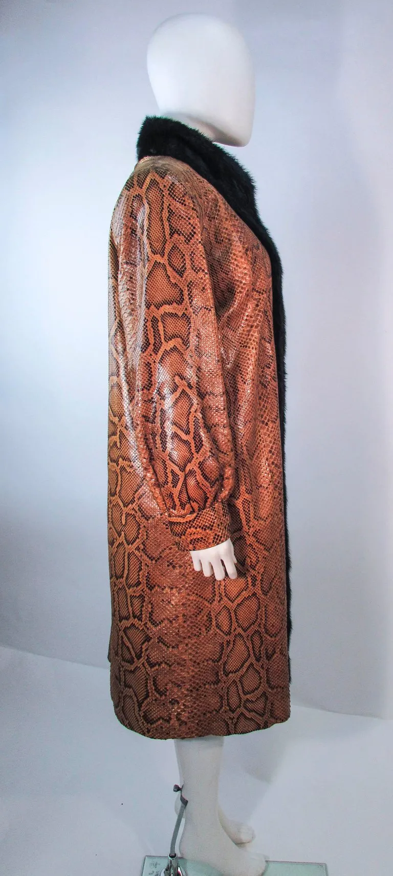 VINTAGE Circa 1970s Snakeskin Coat, Mink Trim Size 4-8