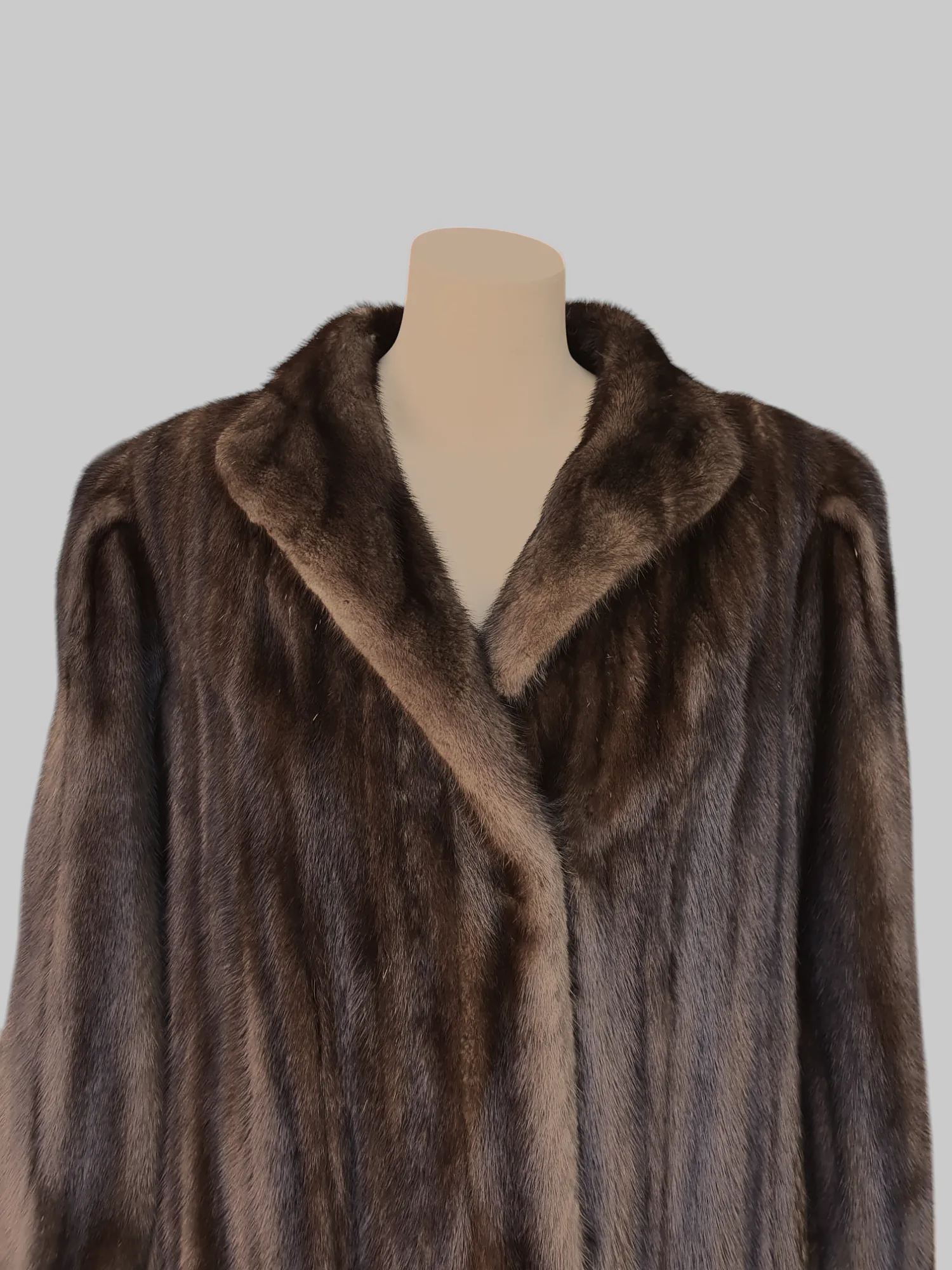 Vintage Lunaraine Brown Mink Coat -Medium