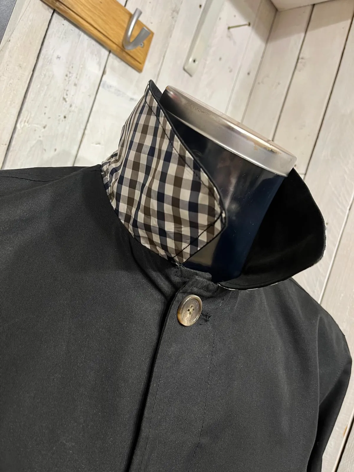Weekend Offender Whitehouse Mac Jacket - Black (House Check)