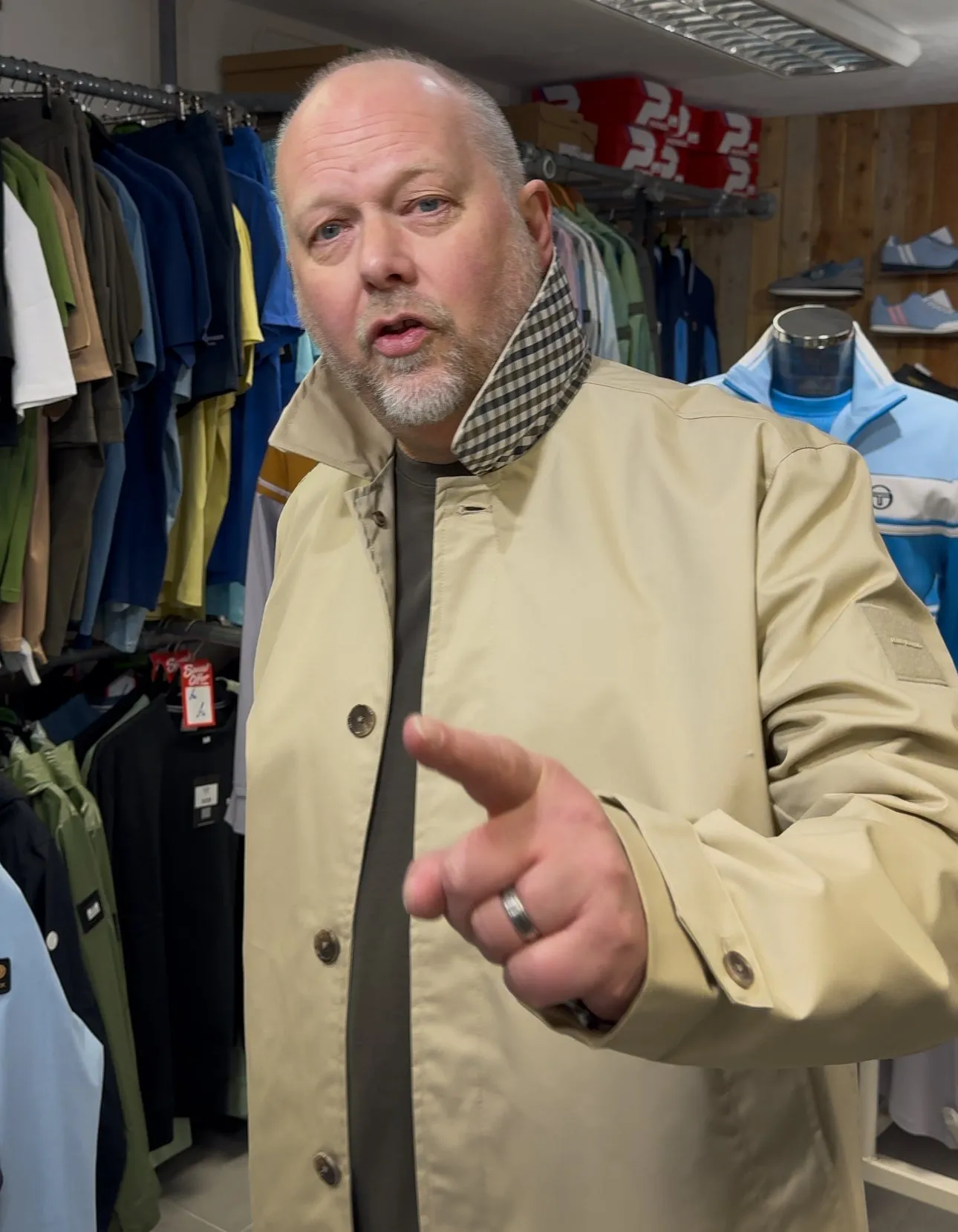 Weekend Offender Whitehouse Mac Jacket - Stone (House Check)