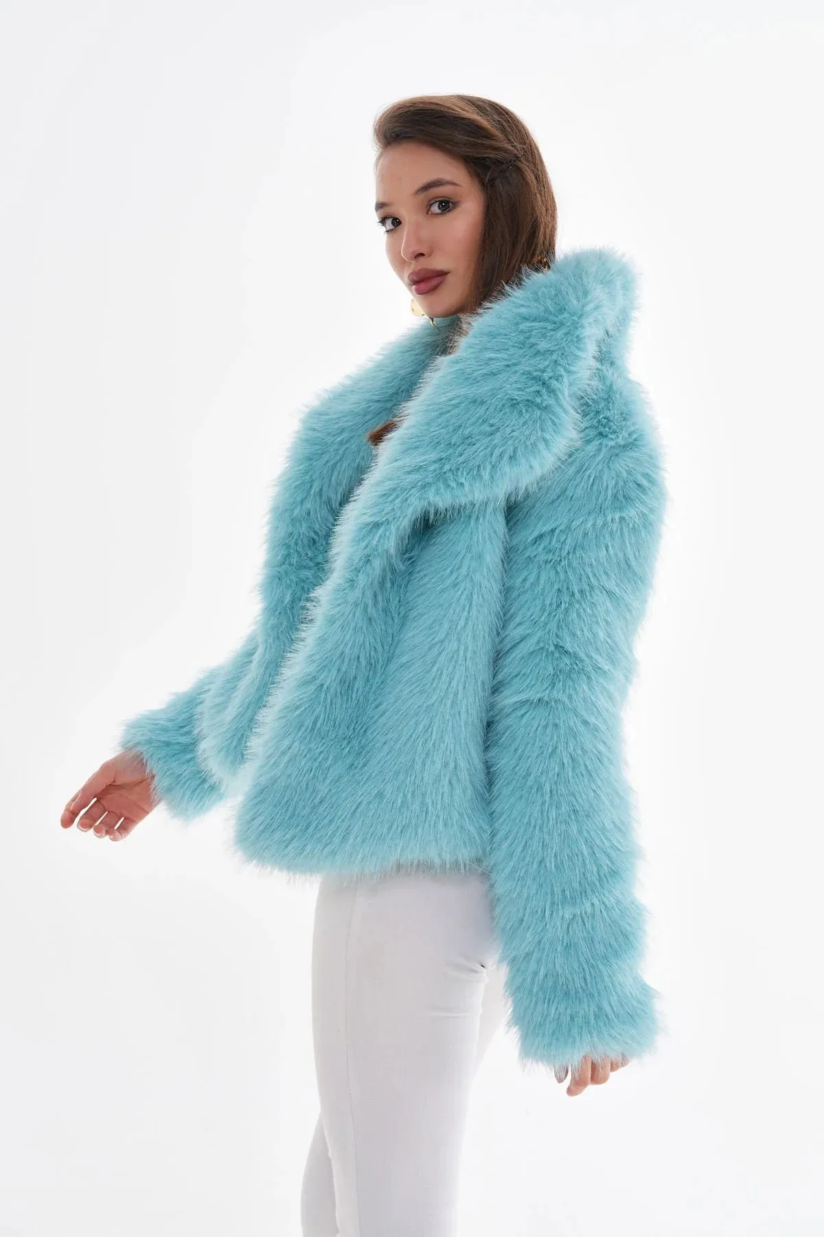 Wide Collar Faux Fur Coat – Light Blue