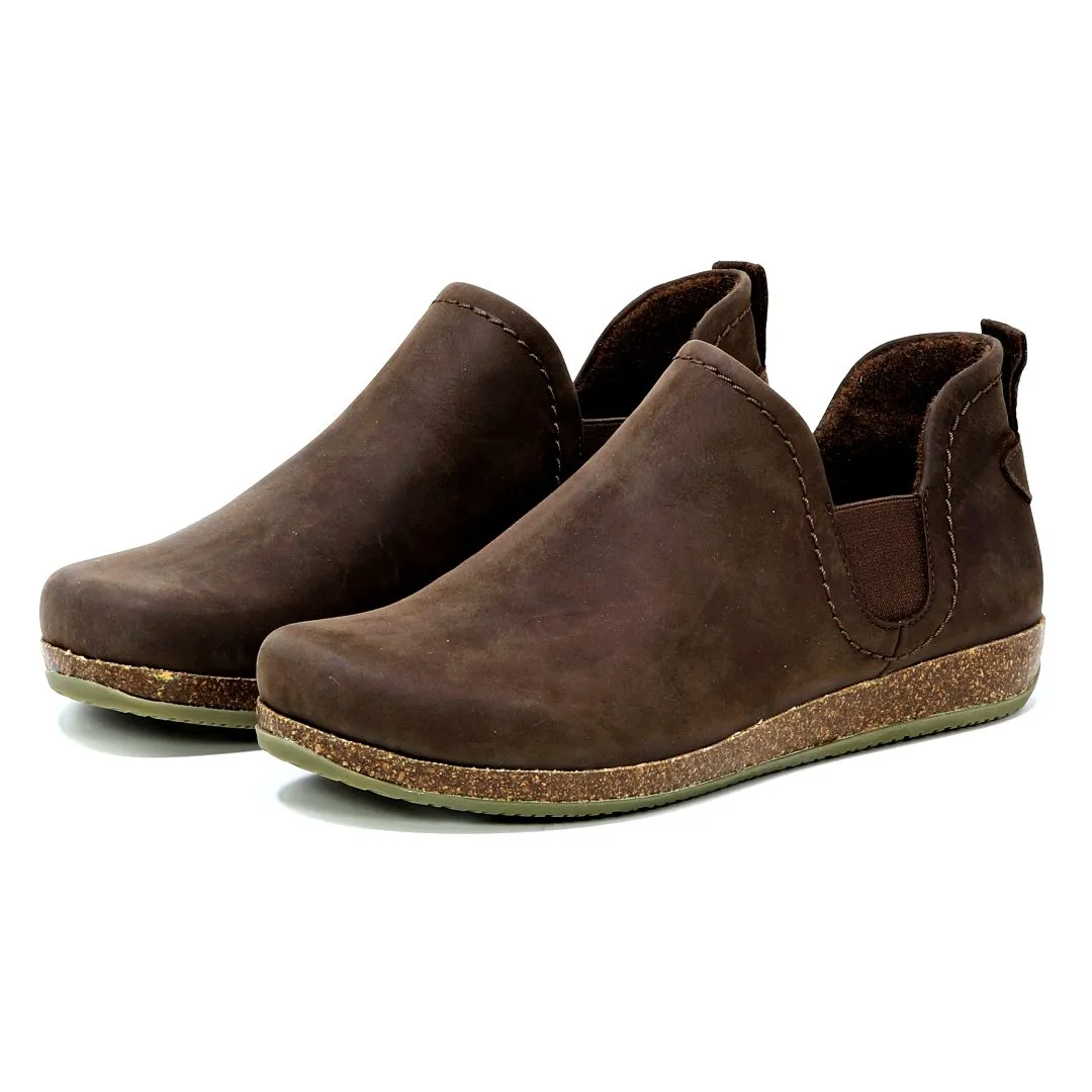 Women's Lieben Leather Chelsea Boot