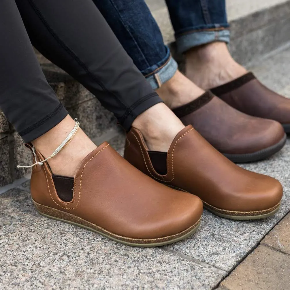 Women's Lieben Leather Chelsea Boot
